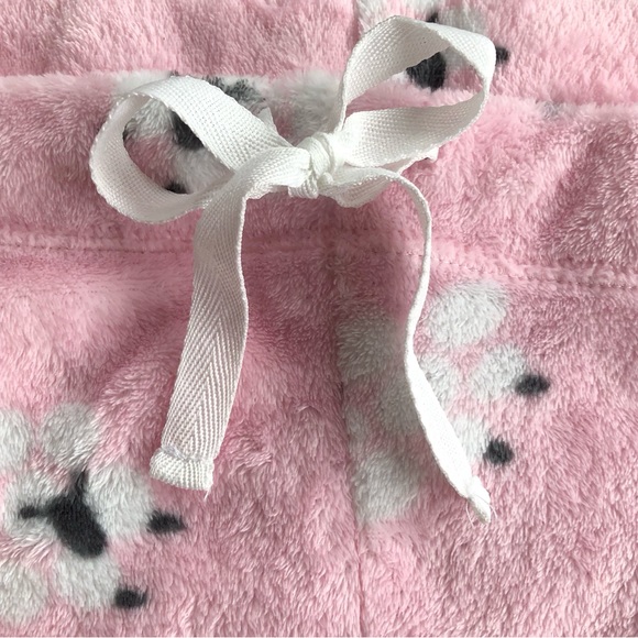Count your sheep before you sleep! Warm & cute fleece pink pj’s with sheep - Picture 7 of 10